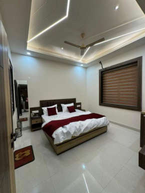 shree mukund dham